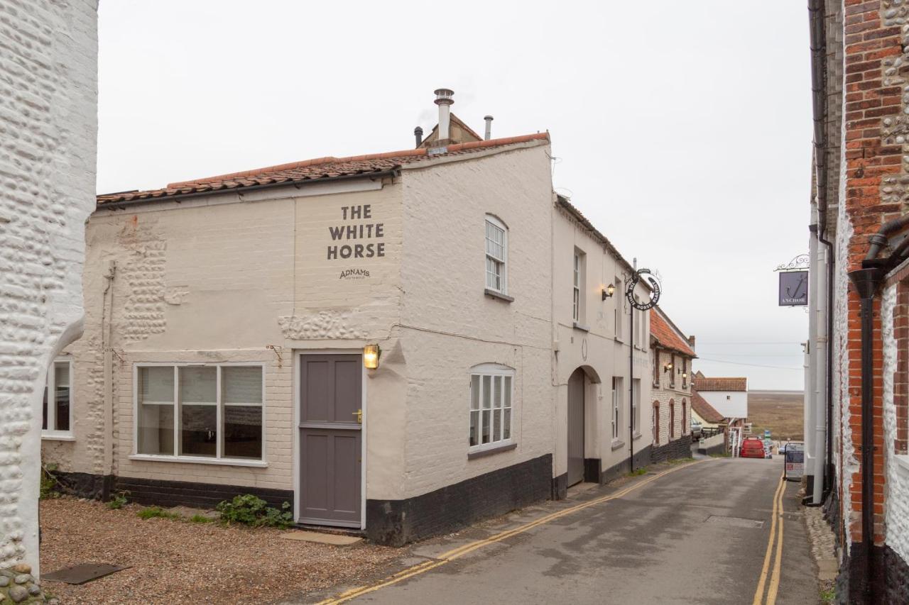 The White Horse Blakeney Блейкни Екстериор снимка